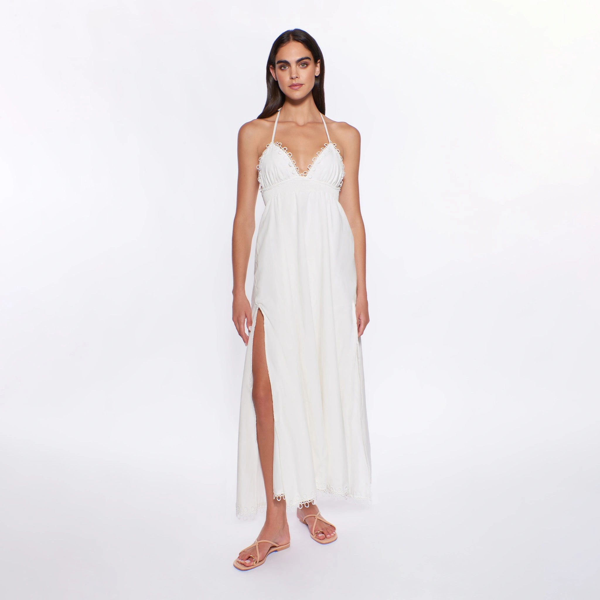Zoe's Whisper: A Timeless Dress for Effortless Elegance and Everyday Charm.